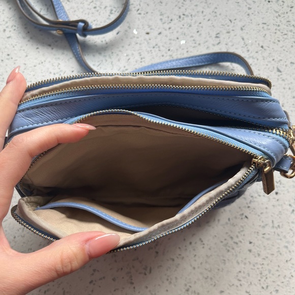 tory burch crossbody - Picture 3 of 5